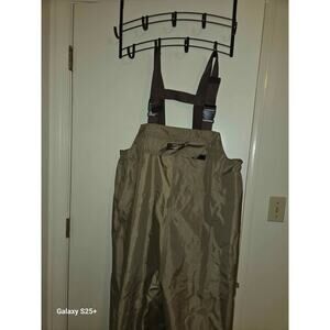 White River Fly Shop Three Forks Lug Sole Chest Waders for Men Size 11 Regular